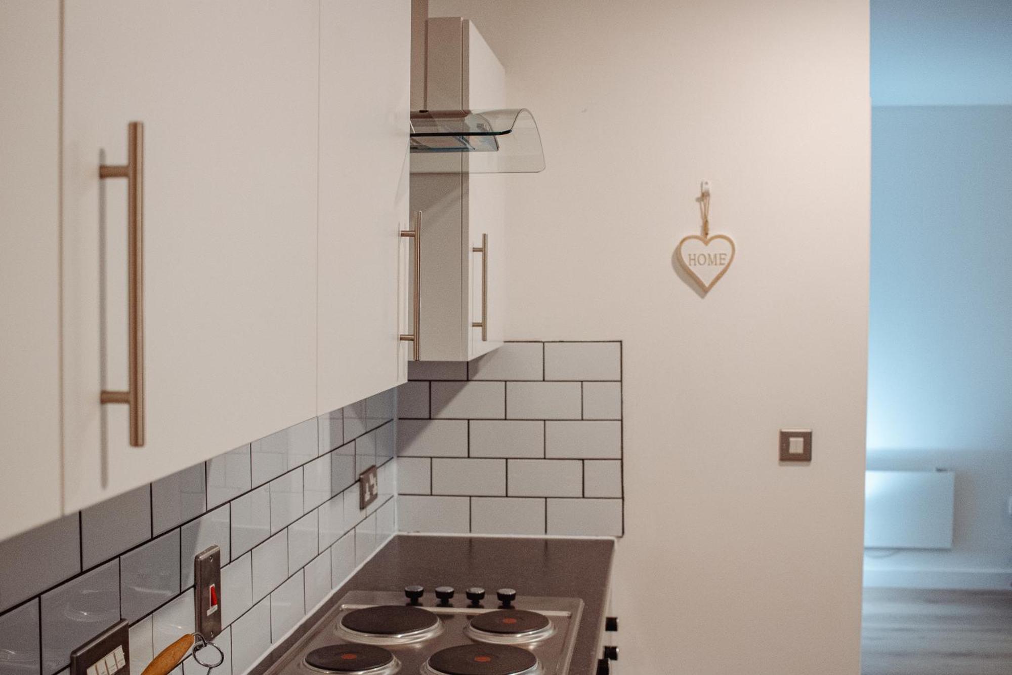 Central & Spacious, Sleeps 8, Perfect For Groups Leeds  Exteriör bild