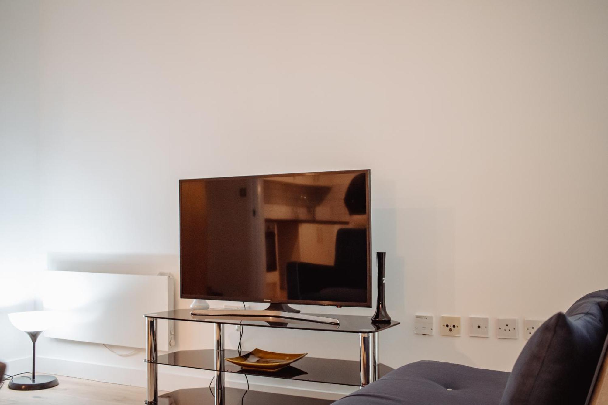 Central & Spacious, Sleeps 8, Perfect For Groups Leeds  Exteriör bild