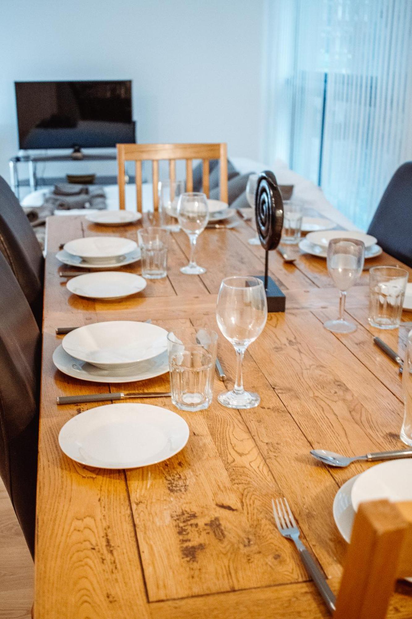 Central & Spacious, Sleeps 8, Perfect For Groups Leeds  Exteriör bild